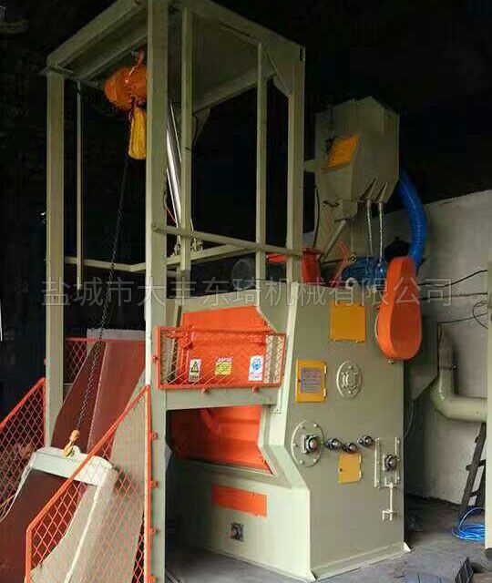 Q3210自動(dòng)上卸料拋丸機(jī)